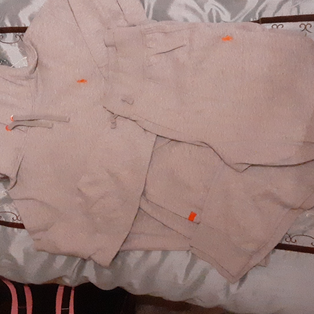 Polo Ralph Lauren hoodie & joggers set. Top XL Bottom L